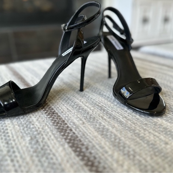 Steve Madden Black Patent Leather Heel/pump size 9.5 - Picture 6 of 11